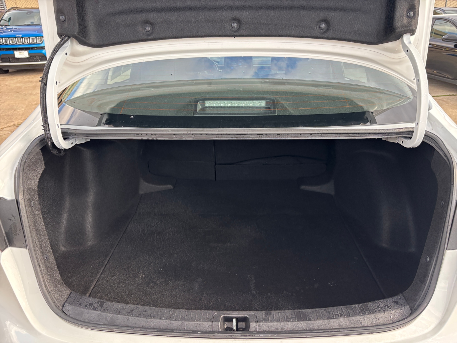 Thumbnail: 2025 Toyota Corolla - 6