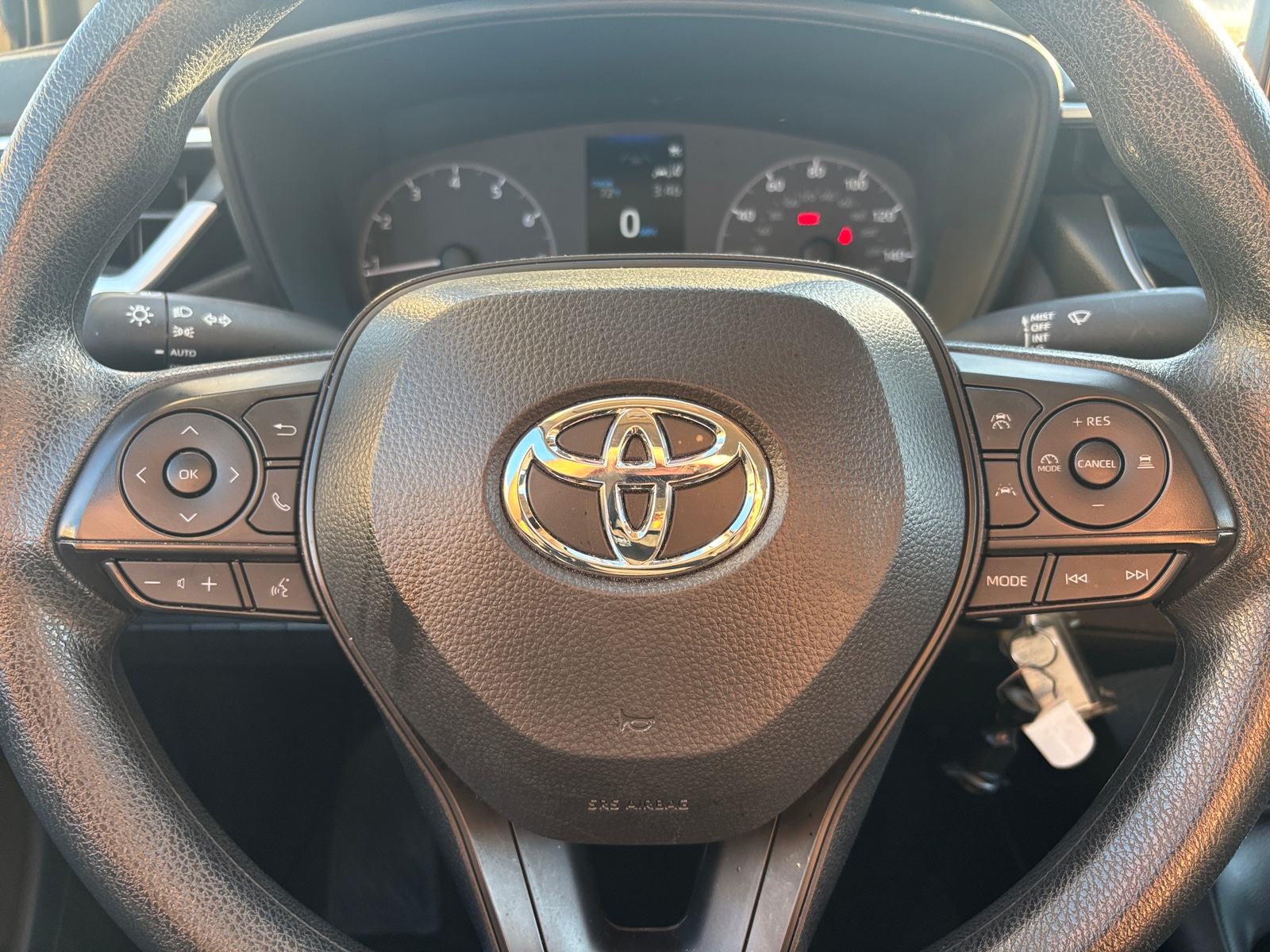 Thumbnail: 2025 Toyota Corolla - 5