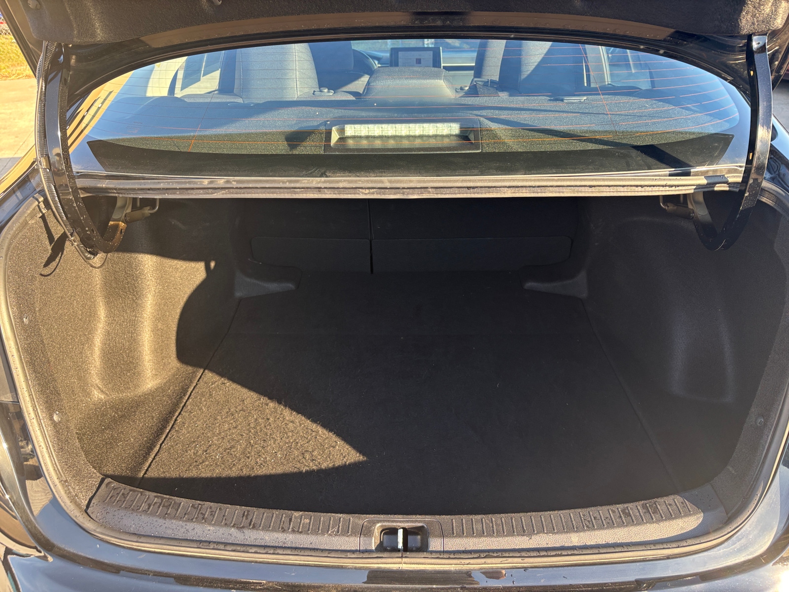 Thumbnail: 2025 Toyota Corolla - 6