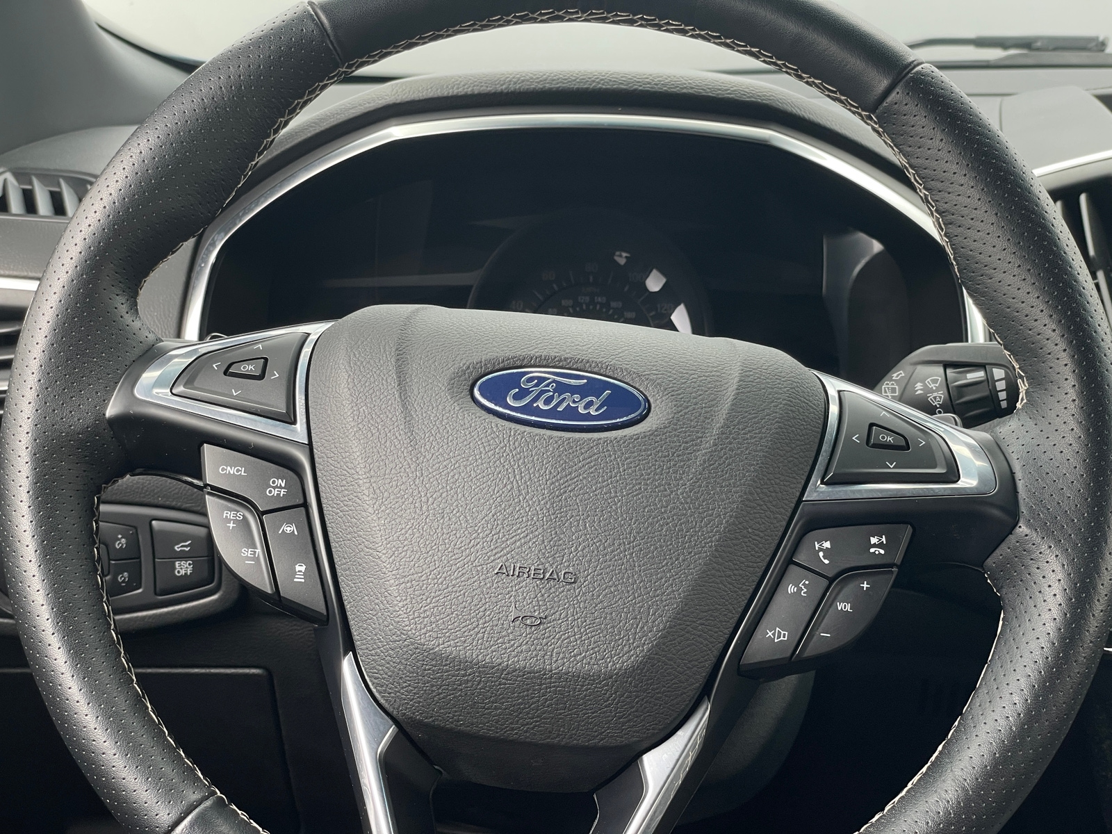 Thumbnail: 2020 Ford Edge - 4