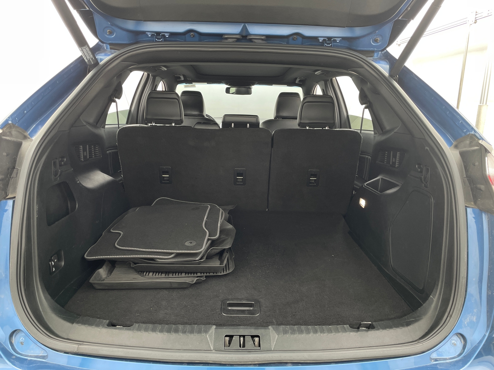 Thumbnail: 2020 Ford Edge - 6