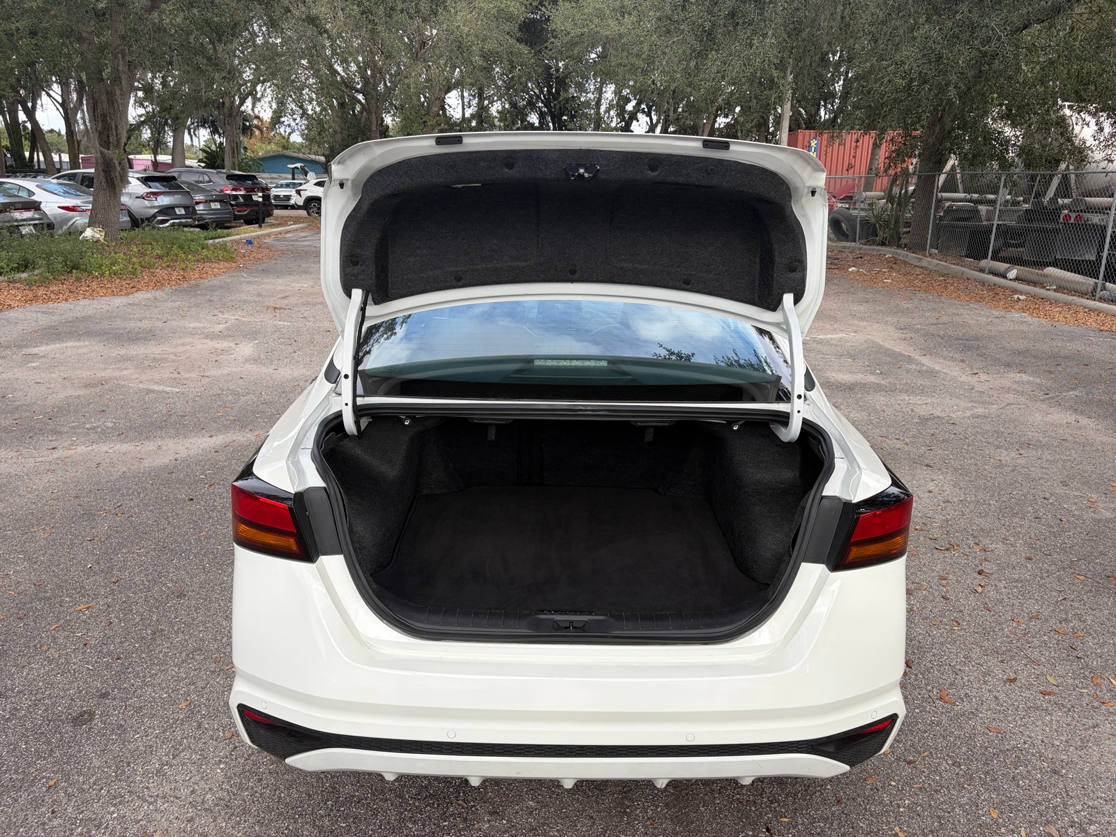 Thumbnail: 2025 Nissan Altima - 4