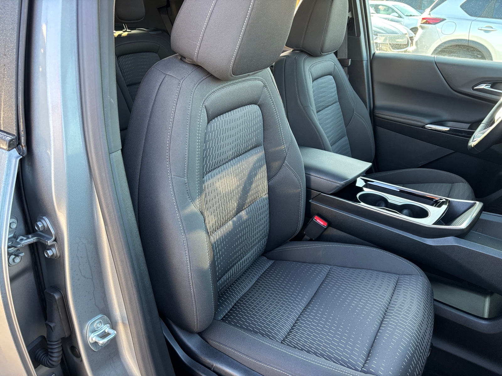 Thumbnail: 2025 Chevrolet Equinox - 2