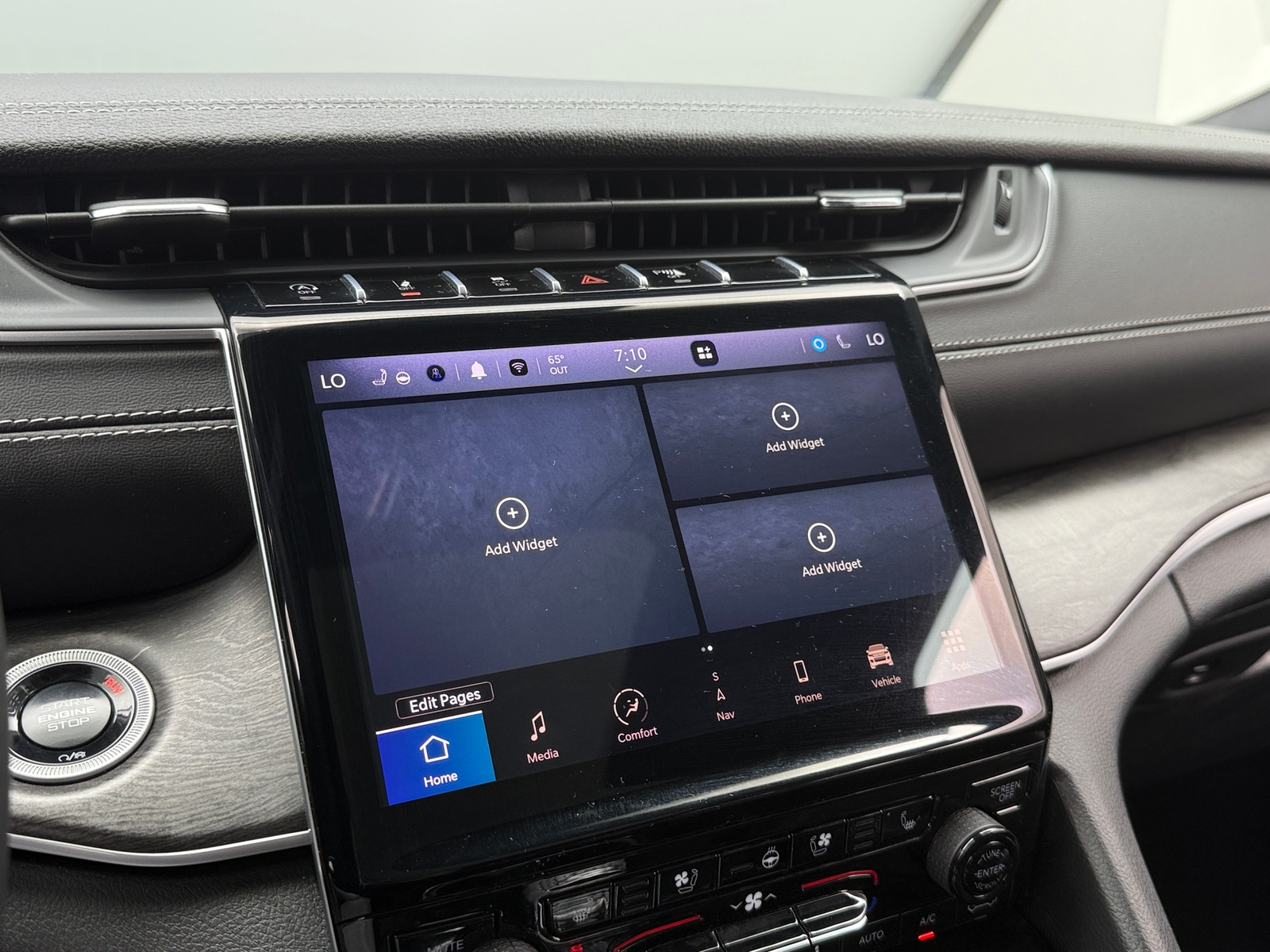 Thumbnail: 2024 Jeep Grand Cherokee L - 3