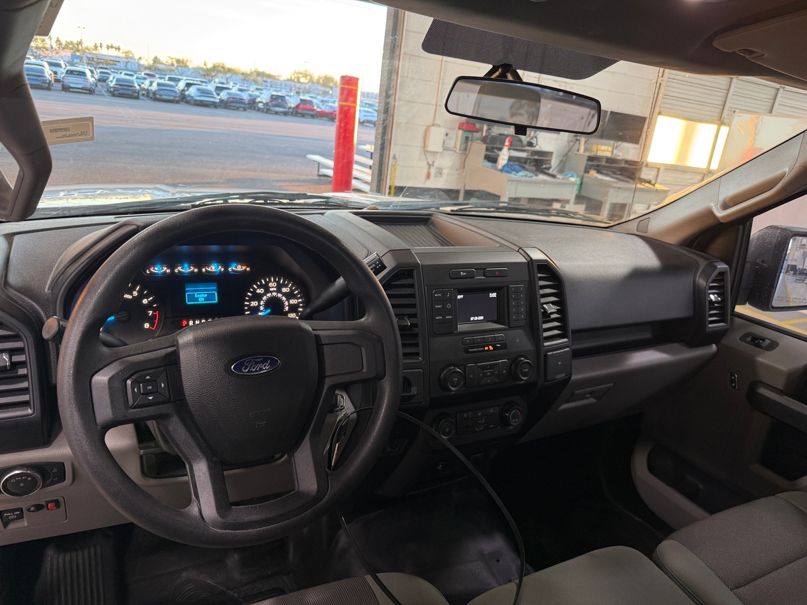 Thumbnail: 2016 Ford Econoline - 3