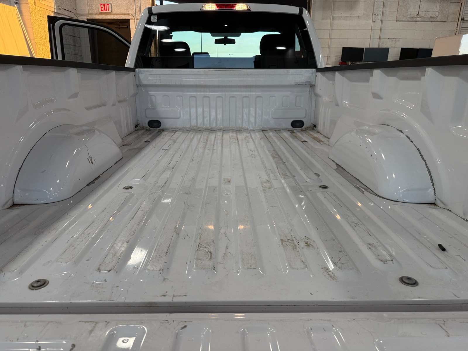 Thumbnail: 2016 Ford Econoline - 6