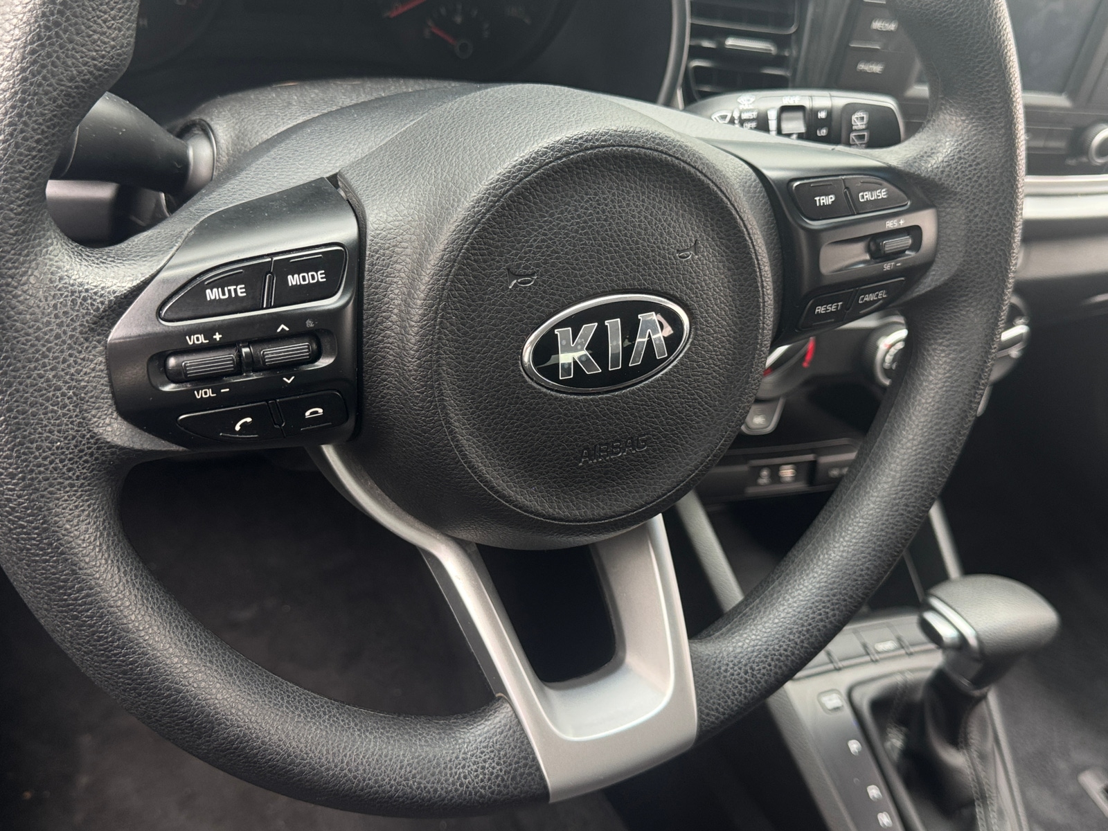 Thumbnail: 2018 Kia Rio - 5