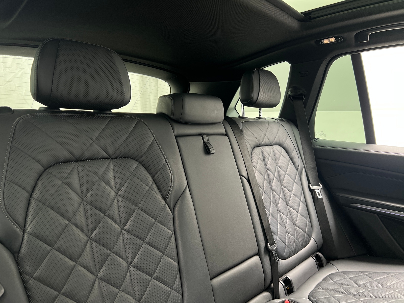 Thumbnail: 2023 BMW X5 - 5