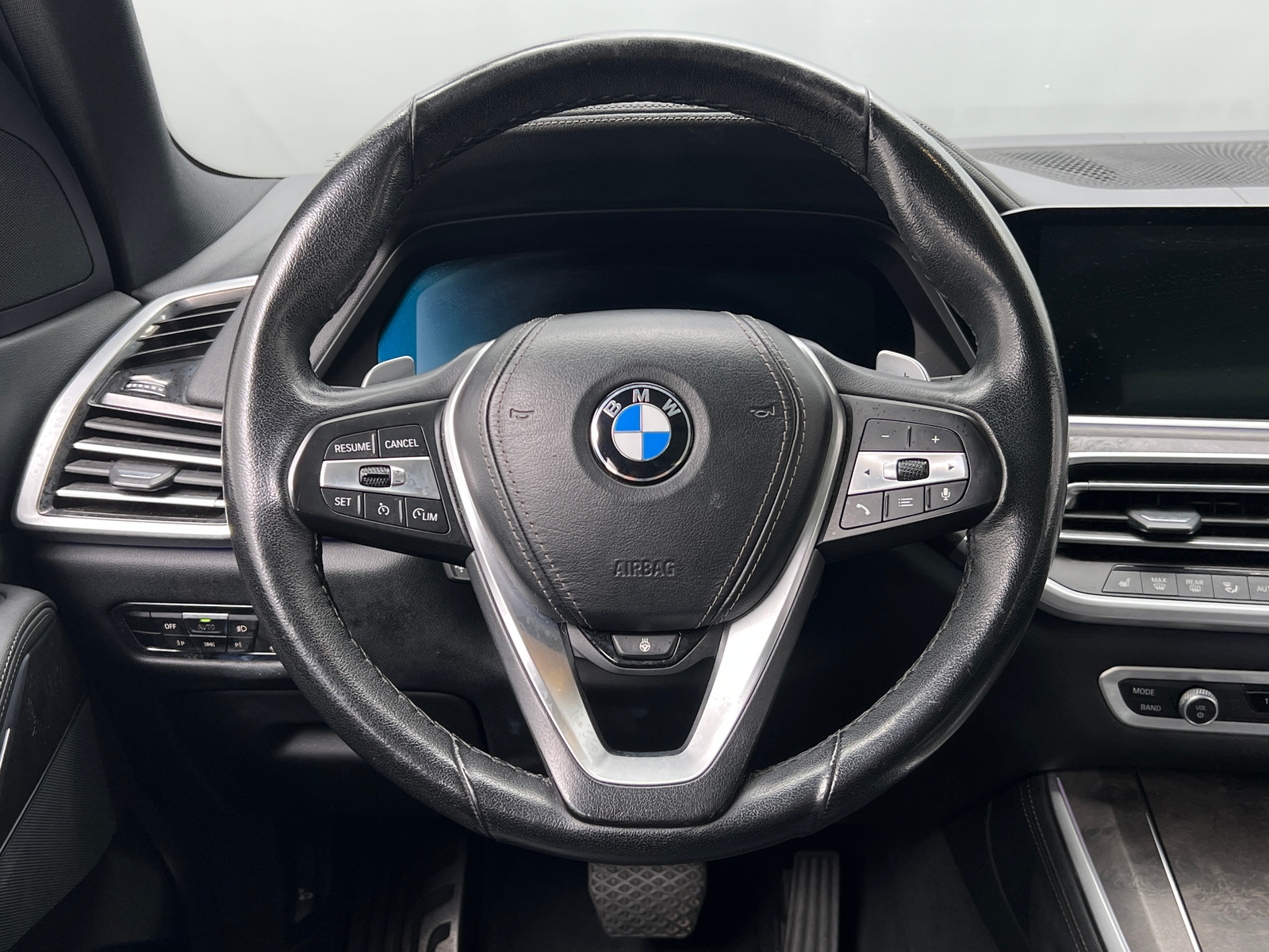 Thumbnail: 2023 BMW X5 - 4