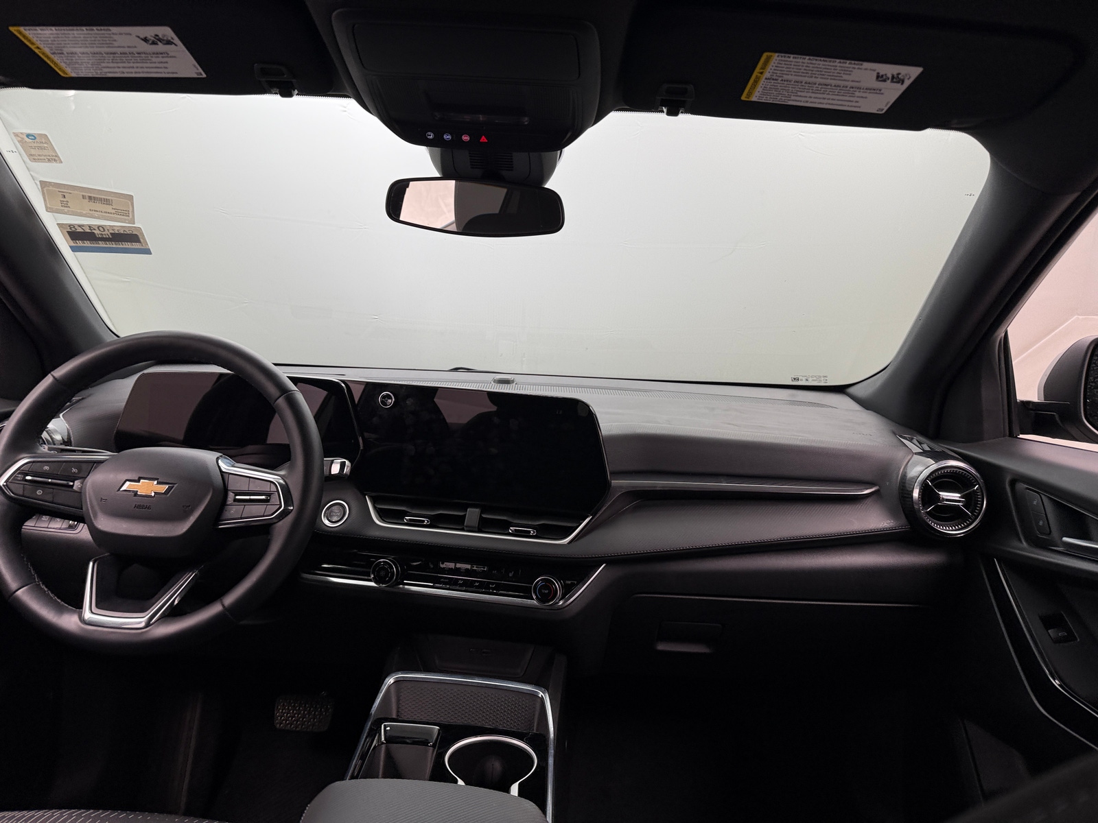 Thumbnail: 2025 Chevrolet Equinox - 3