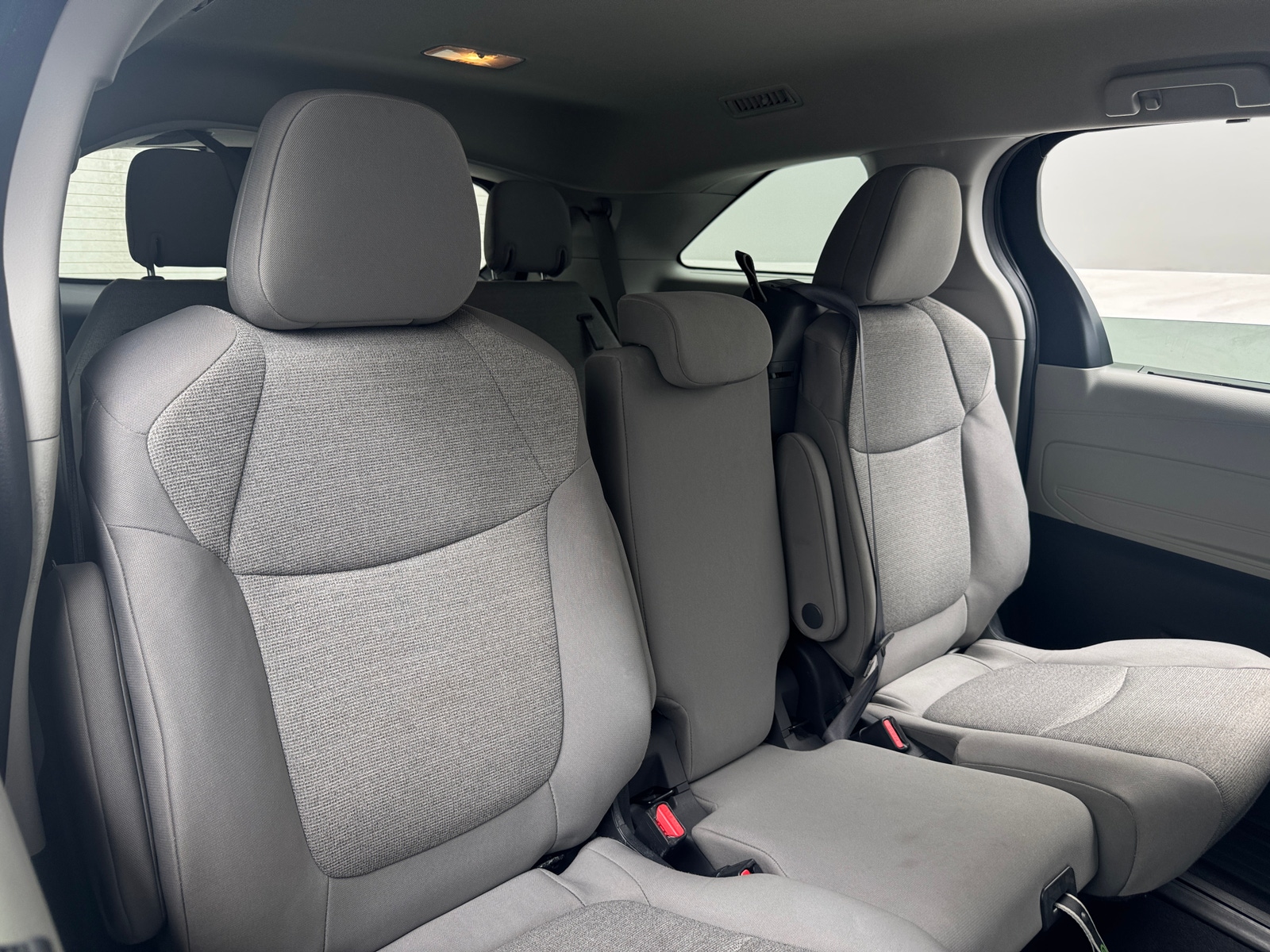 Thumbnail: 2024 Toyota Sienna - 6