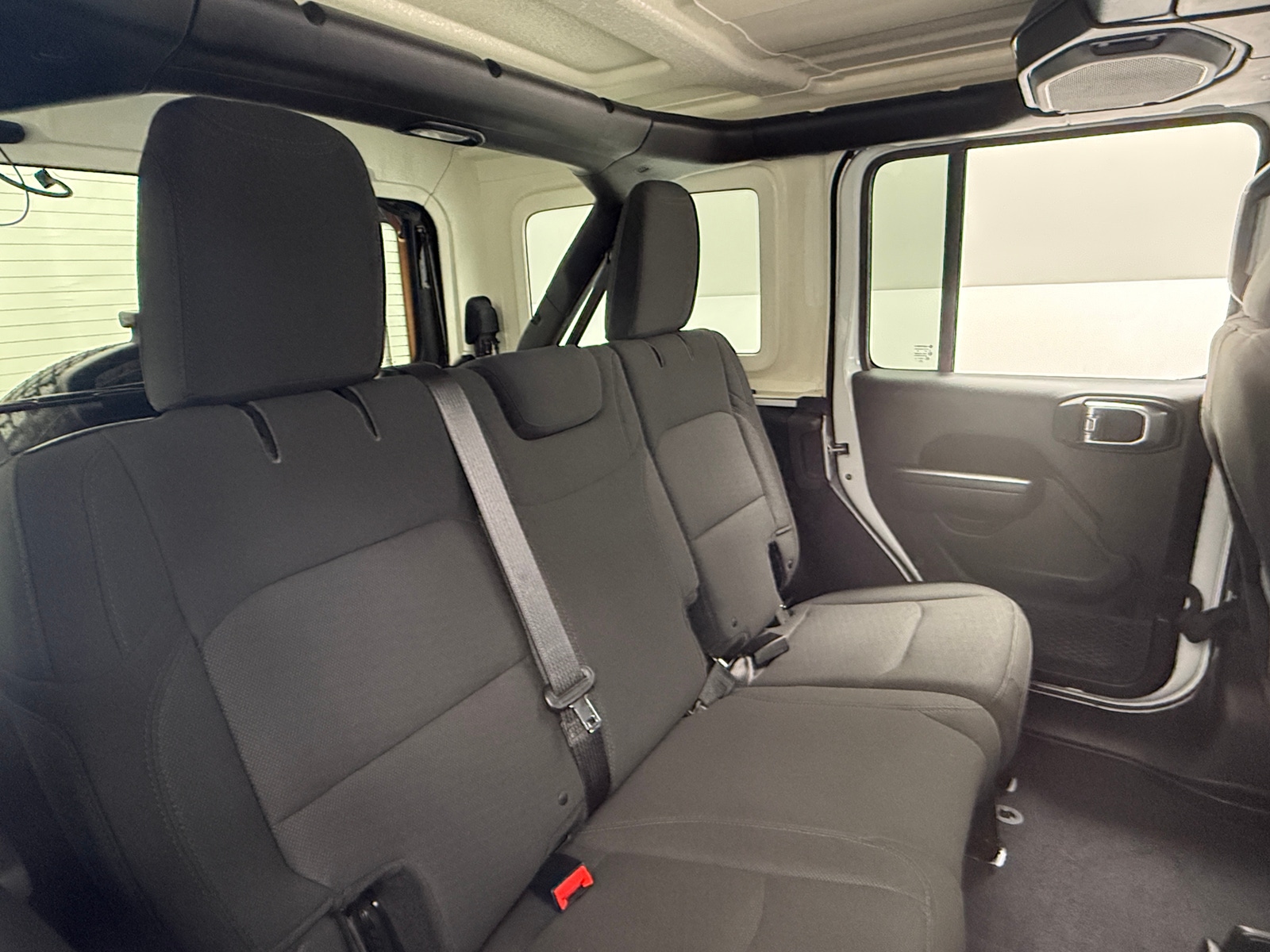 Thumbnail: 2018 Jeep Wrangler - 6