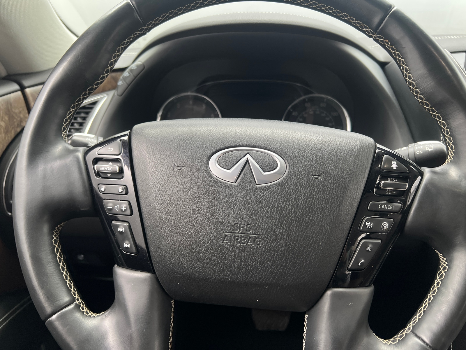 Thumbnail: 2022 INFINITI QX80 - 4