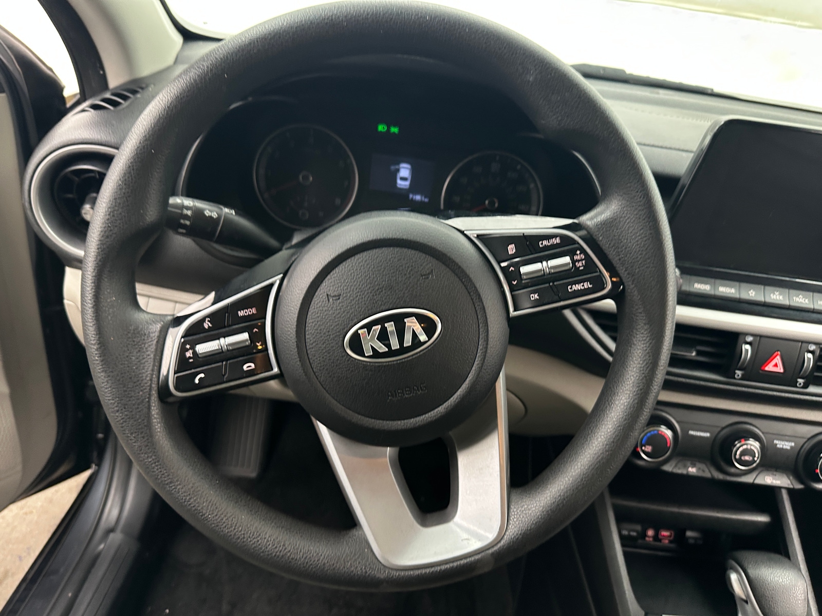 Thumbnail: 2021 Kia Forte - 5