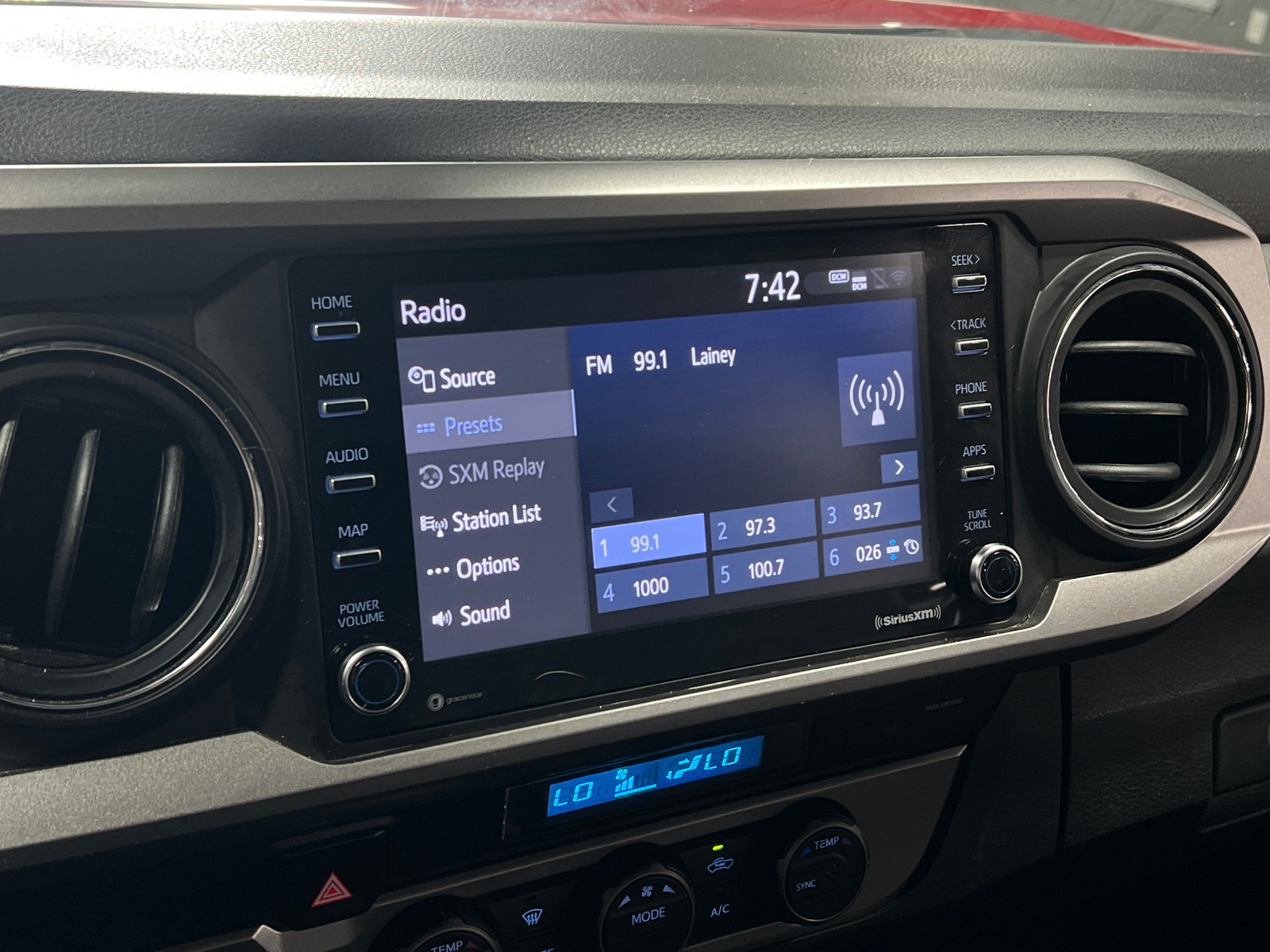 Thumbnail: 2021 Toyota Tacoma - 4