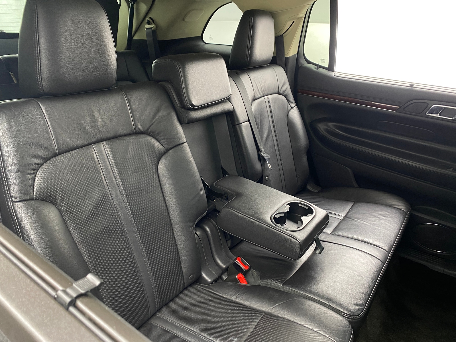 Thumbnail: 2017 Lincoln MKT - 5