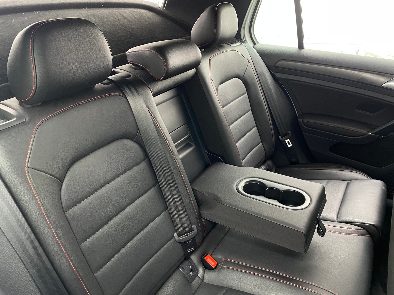 Thumbnail: 2018 Volkswagen Golf - 5