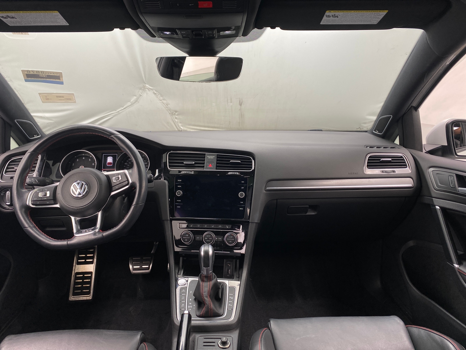 Thumbnail: 2018 Volkswagen Golf - 2