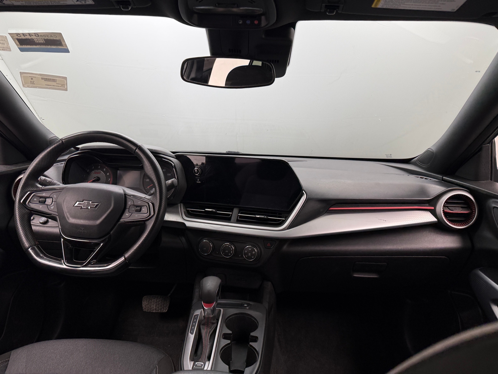 Thumbnail: 2024 Chevrolet Trax - 3