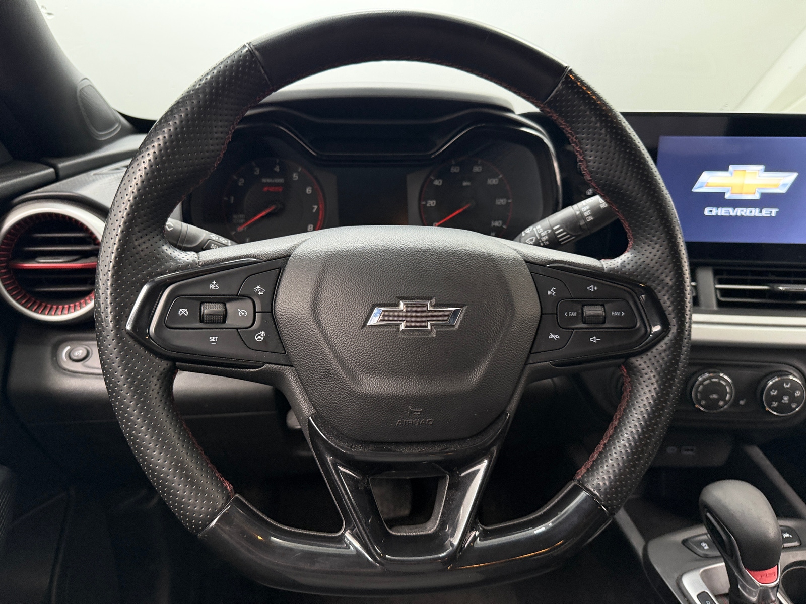 Thumbnail: 2024 Chevrolet Trax - 5