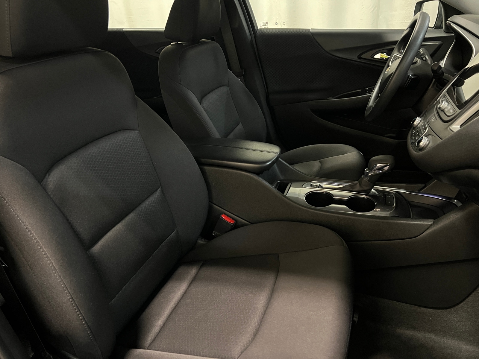 Thumbnail: 2024 Chevrolet Malibu - 2