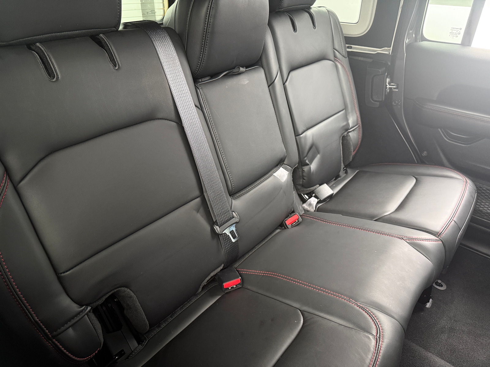 Thumbnail: 2025 Jeep Wrangler - 5