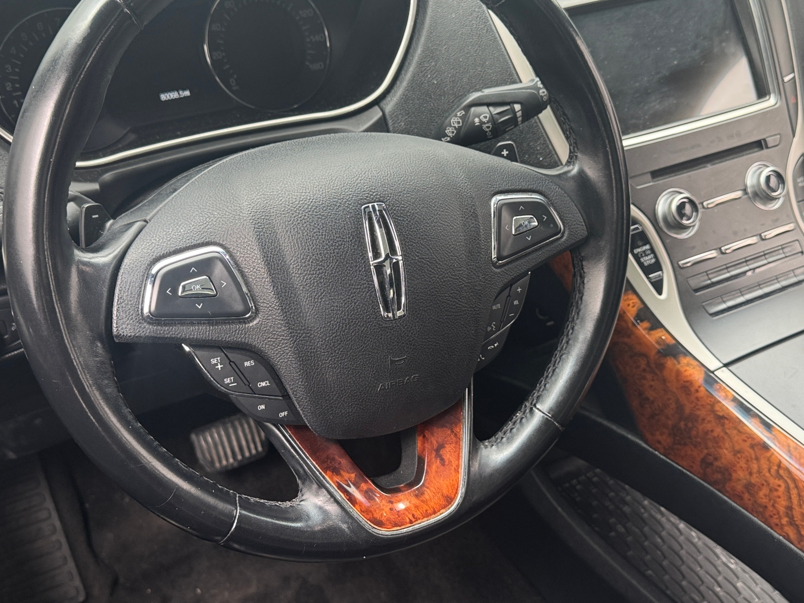 Thumbnail: 2018 Lincoln MKX - 4