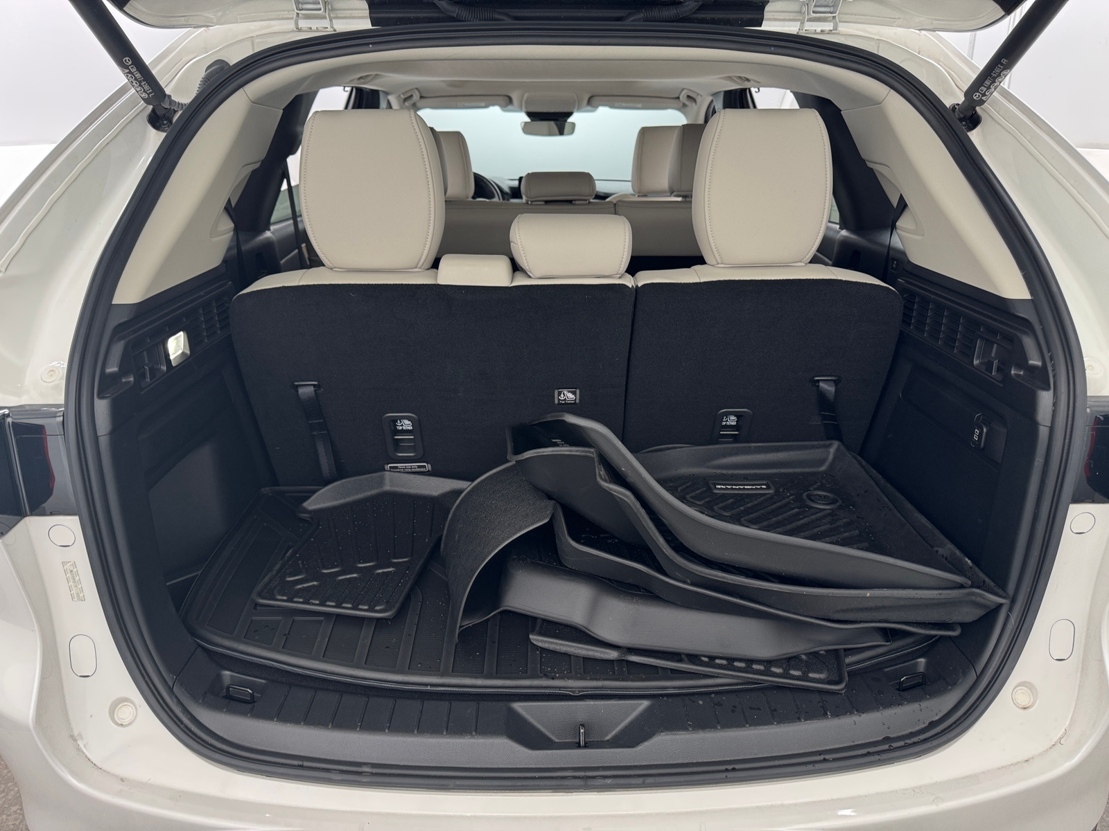 Thumbnail: 2024 Mazda CX-90 - 6