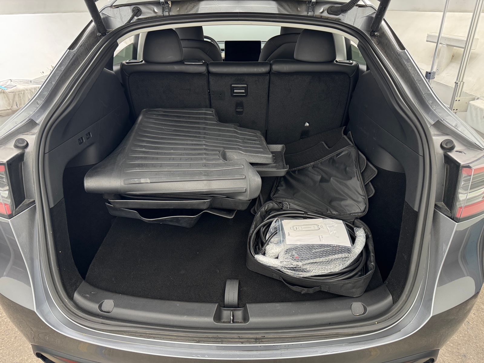 Thumbnail: 2025 Tesla Model Y - 7