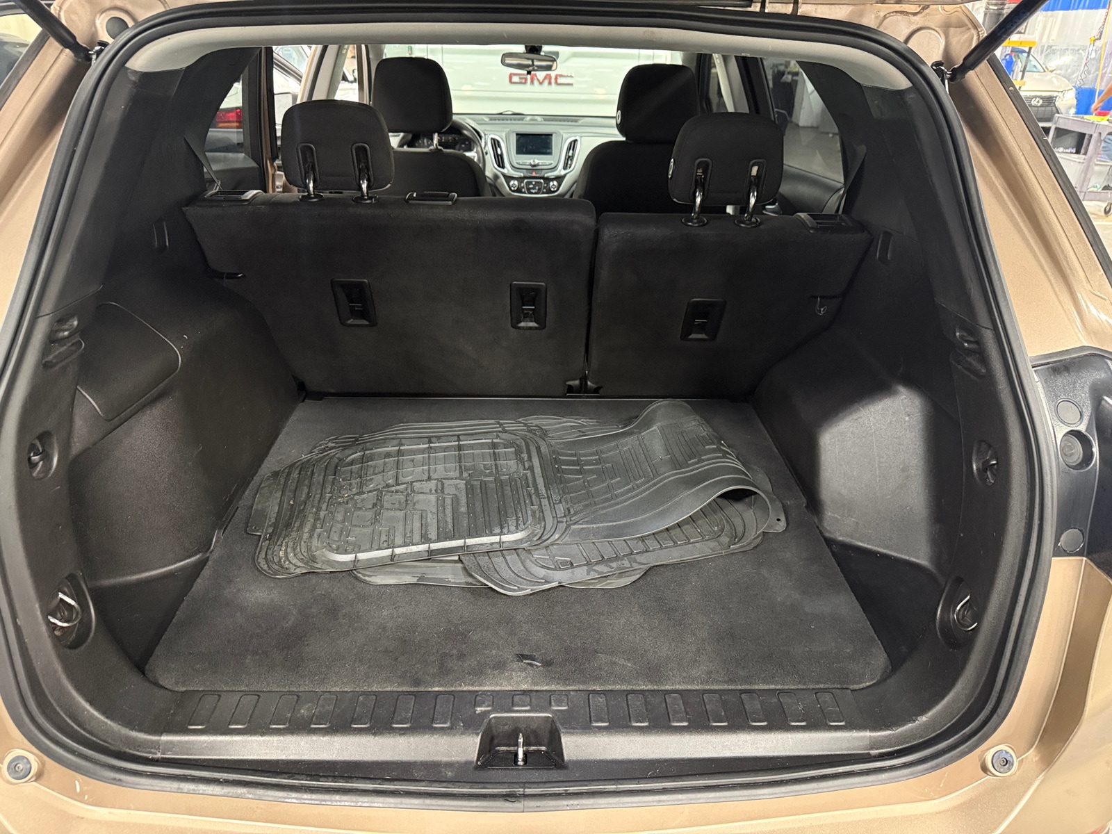 Thumbnail: 2019 Chevrolet Equinox - 7