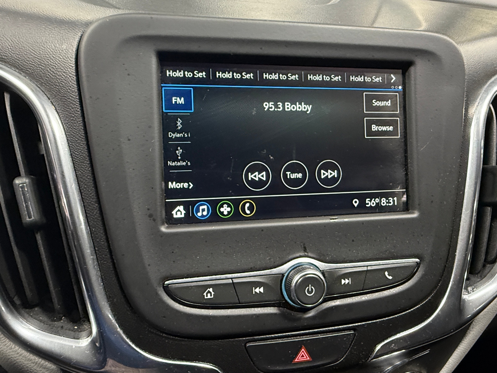 Thumbnail: 2019 Chevrolet Equinox - 4