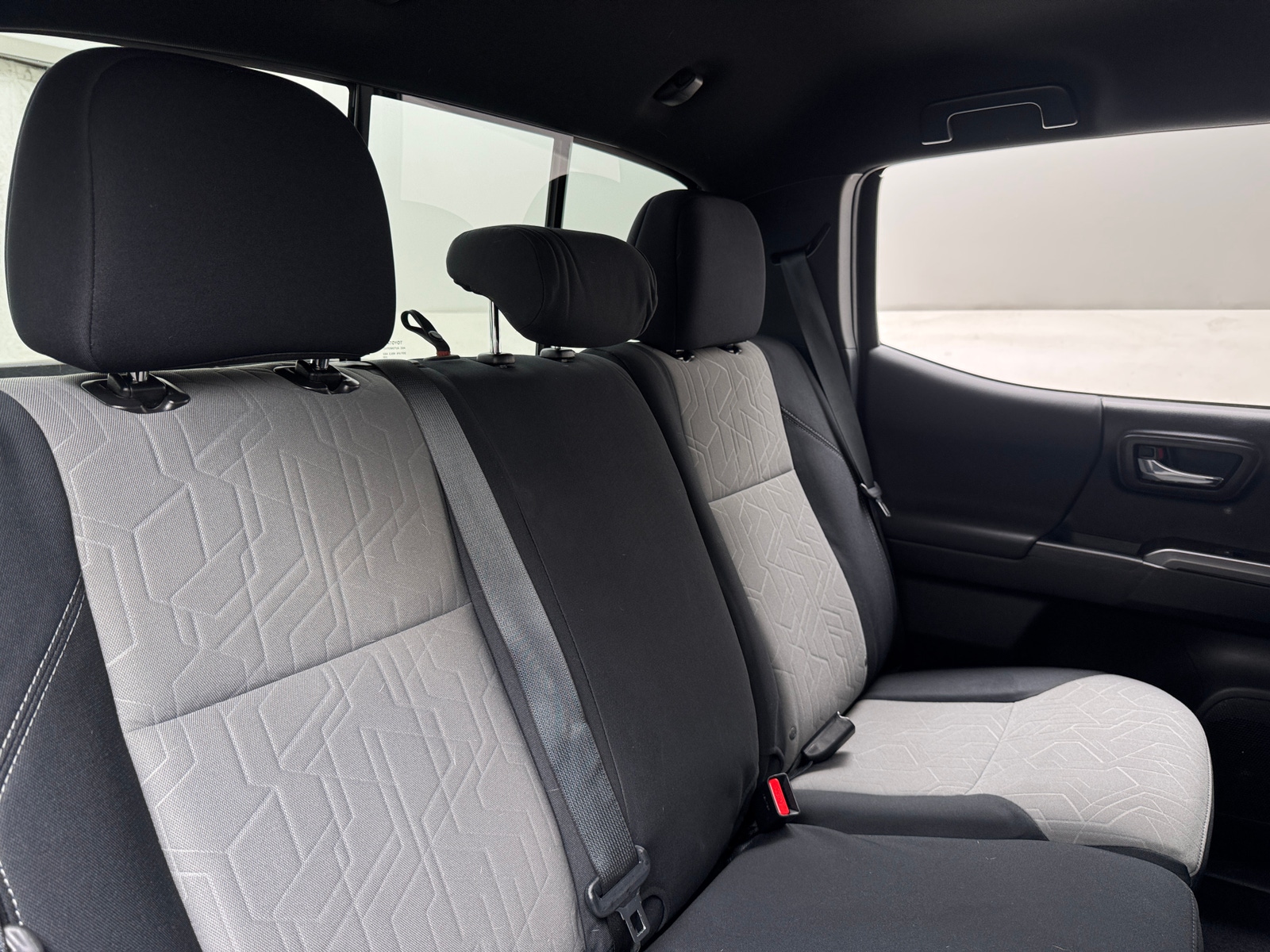 Thumbnail: 2021 Toyota Tacoma - 6