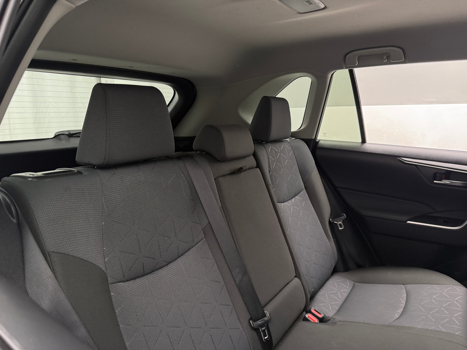 Thumbnail: 2025 Toyota RAV4 - 6