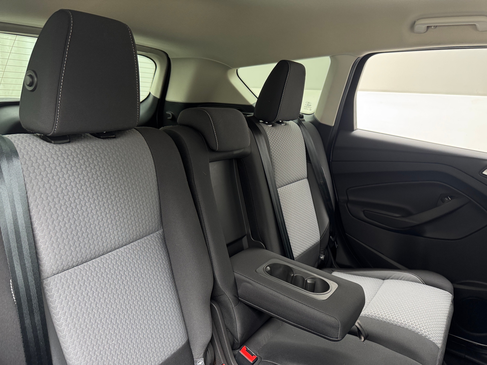 Thumbnail: 2017 Ford Escape - 6