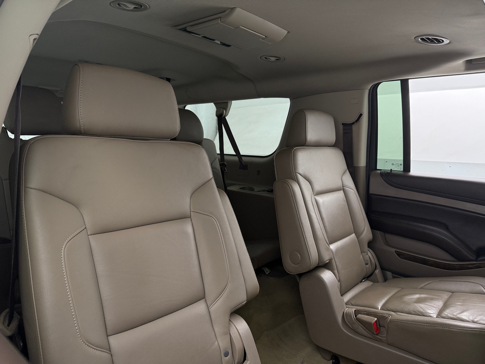 Thumbnail: 2017 Chevrolet Suburban - 5