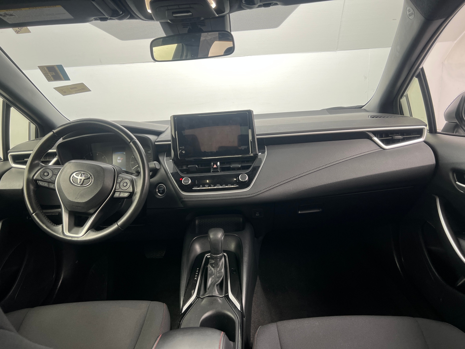 Thumbnail: 2023 Toyota Corolla - 3