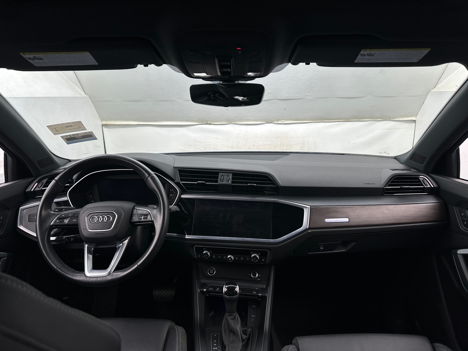 Thumbnail: 2021 Audi Q3 - 2