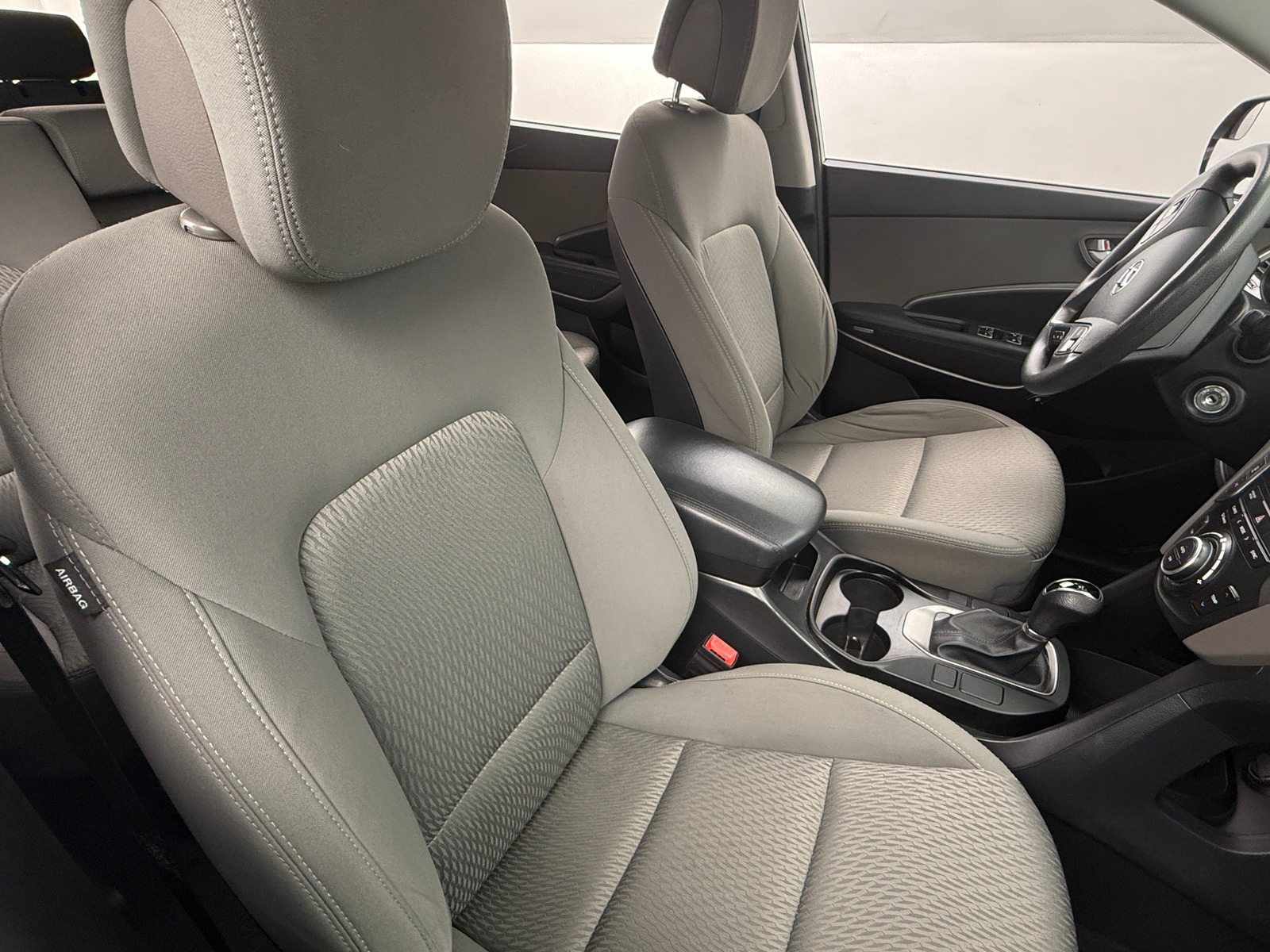 Thumbnail: 2017 Hyundai Santa Fe - 2