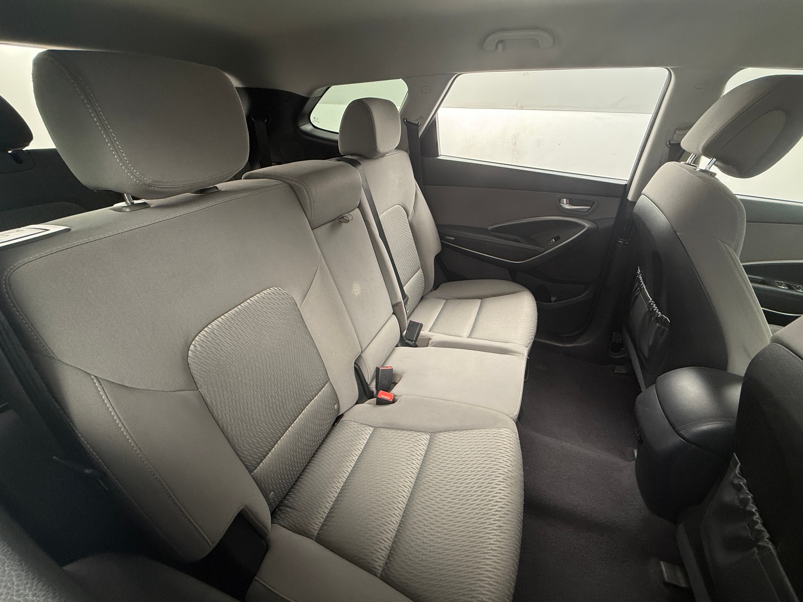 Thumbnail: 2017 Hyundai Santa Fe - 6