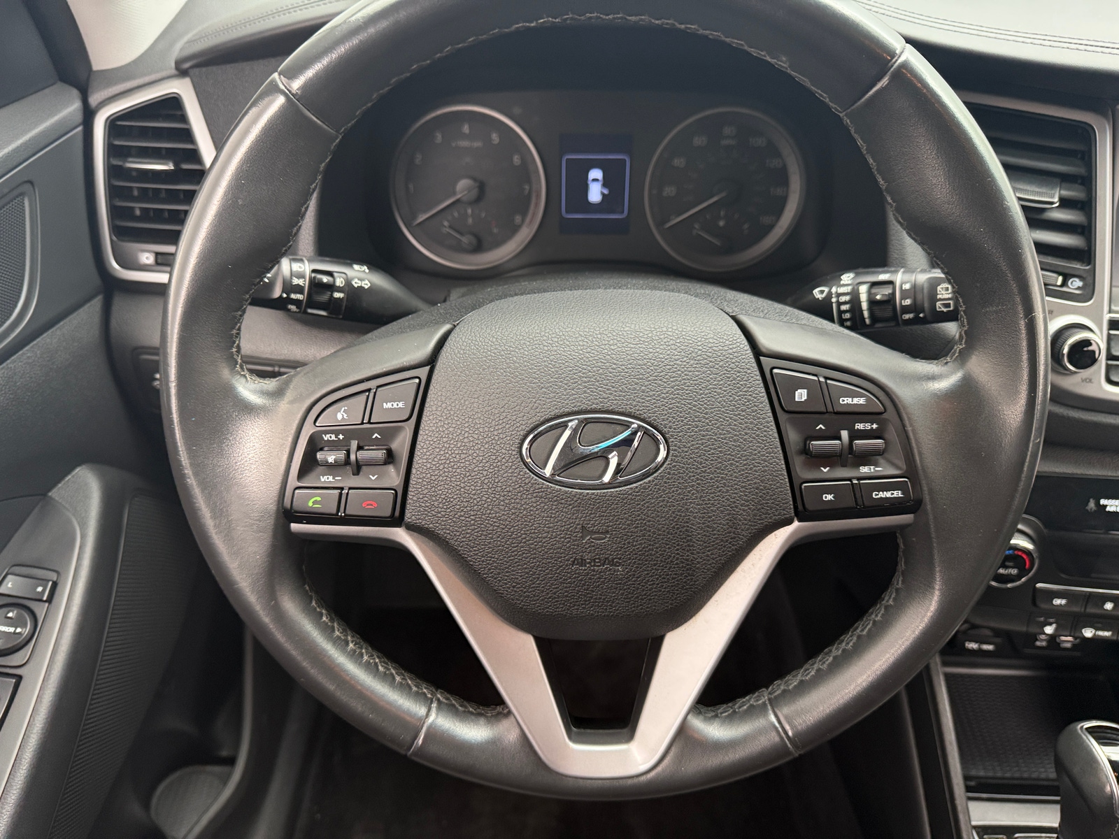 Thumbnail: 2018 Hyundai Tucson - 4