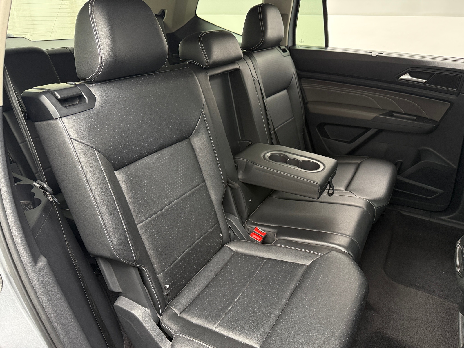 Thumbnail: 2021 Volkswagen Atlas - 5