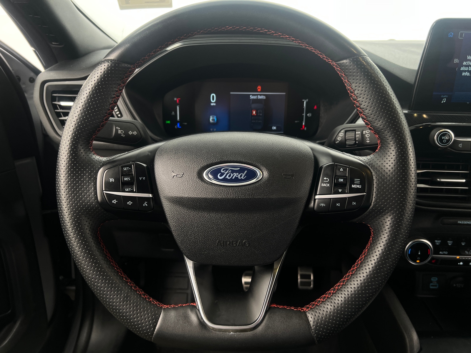 Thumbnail: 2023 Ford Escape - 5