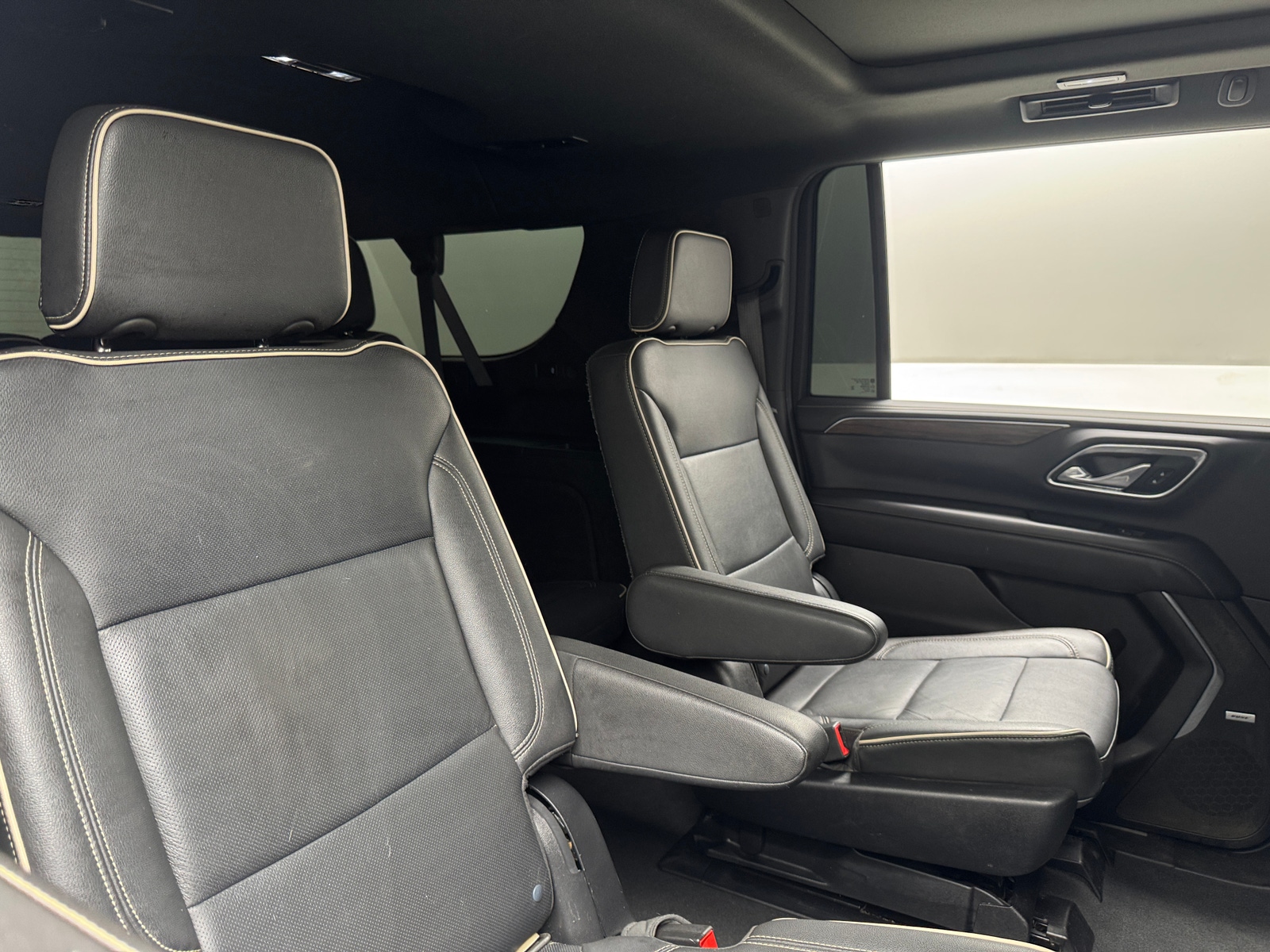 Thumbnail: 2021 Chevrolet Suburban - 5