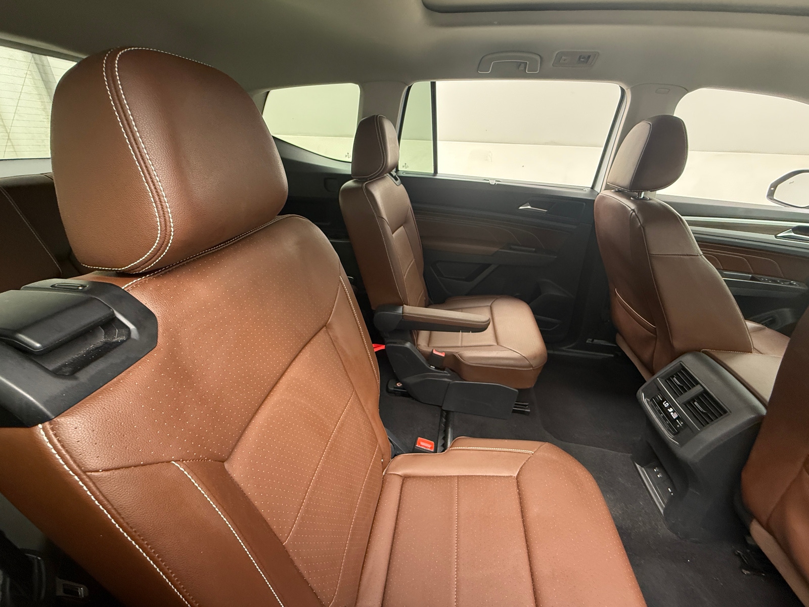 Thumbnail: 2022 Volkswagen Atlas - 5