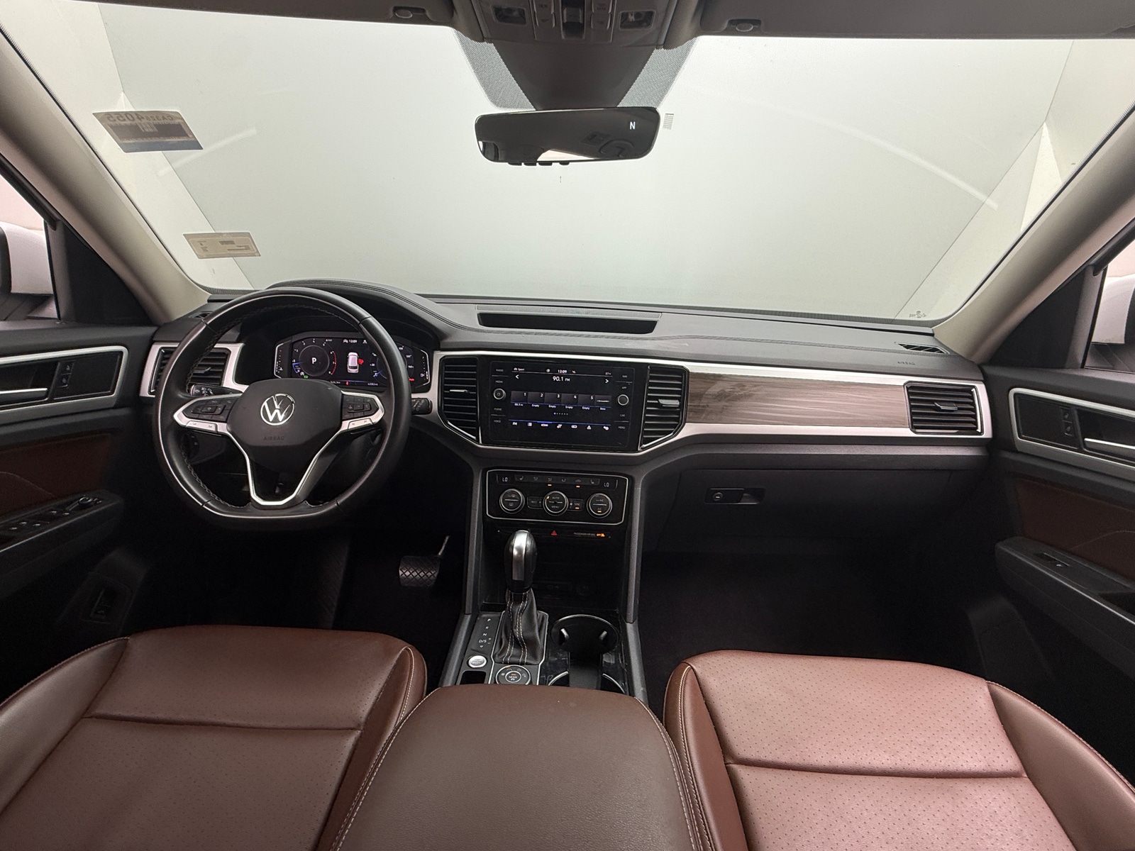 Thumbnail: 2022 Volkswagen Atlas - 2