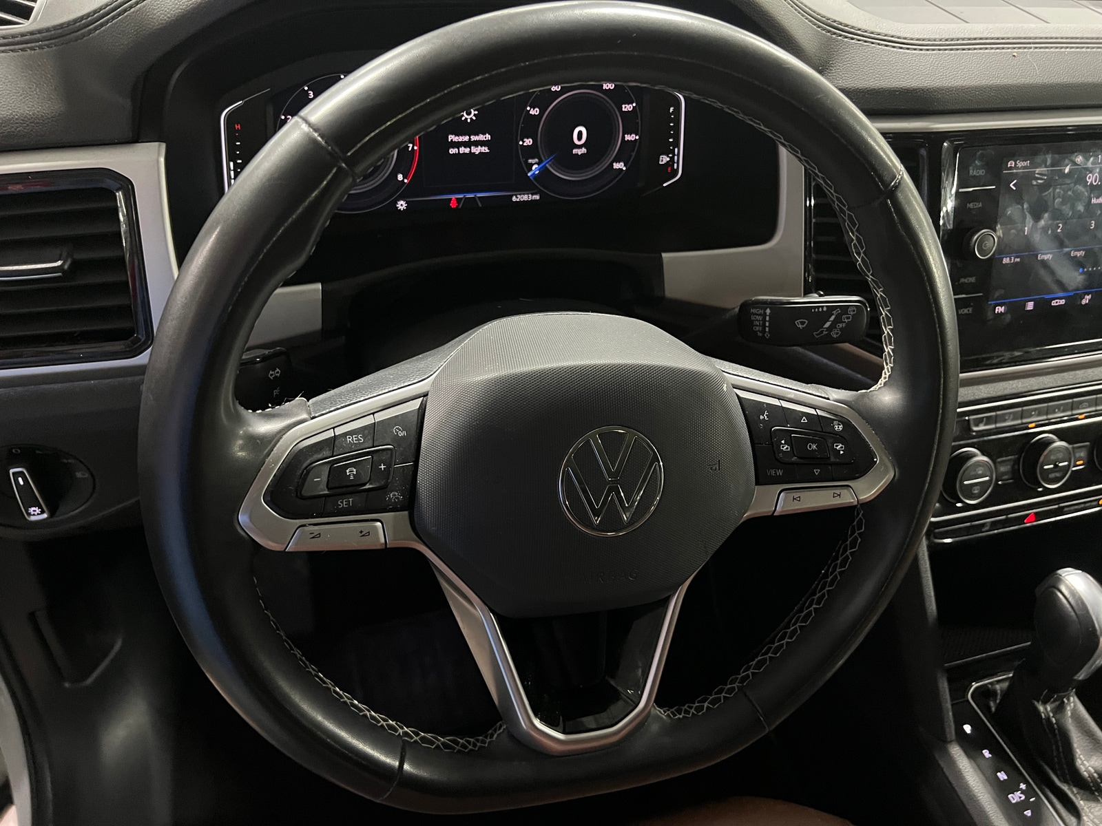 Thumbnail: 2022 Volkswagen Atlas - 4