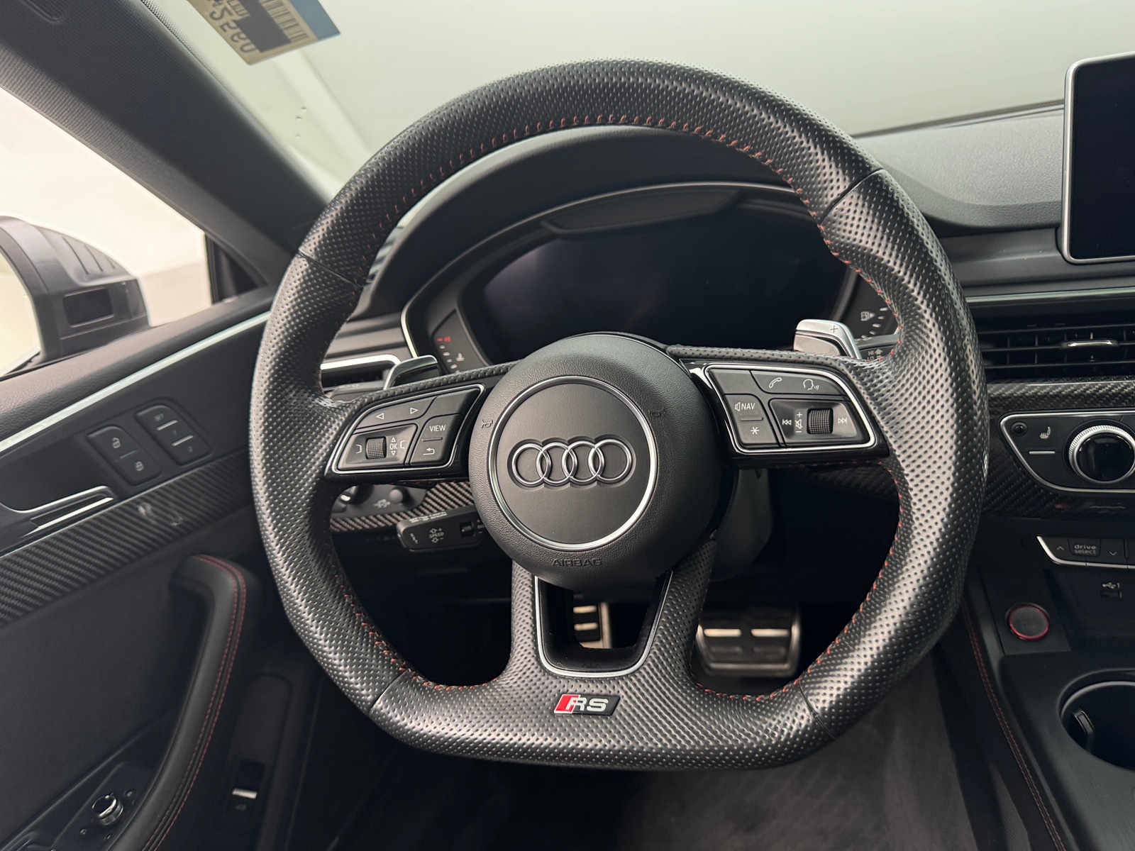 Thumbnail: 2018 Audi RS 5 - 3