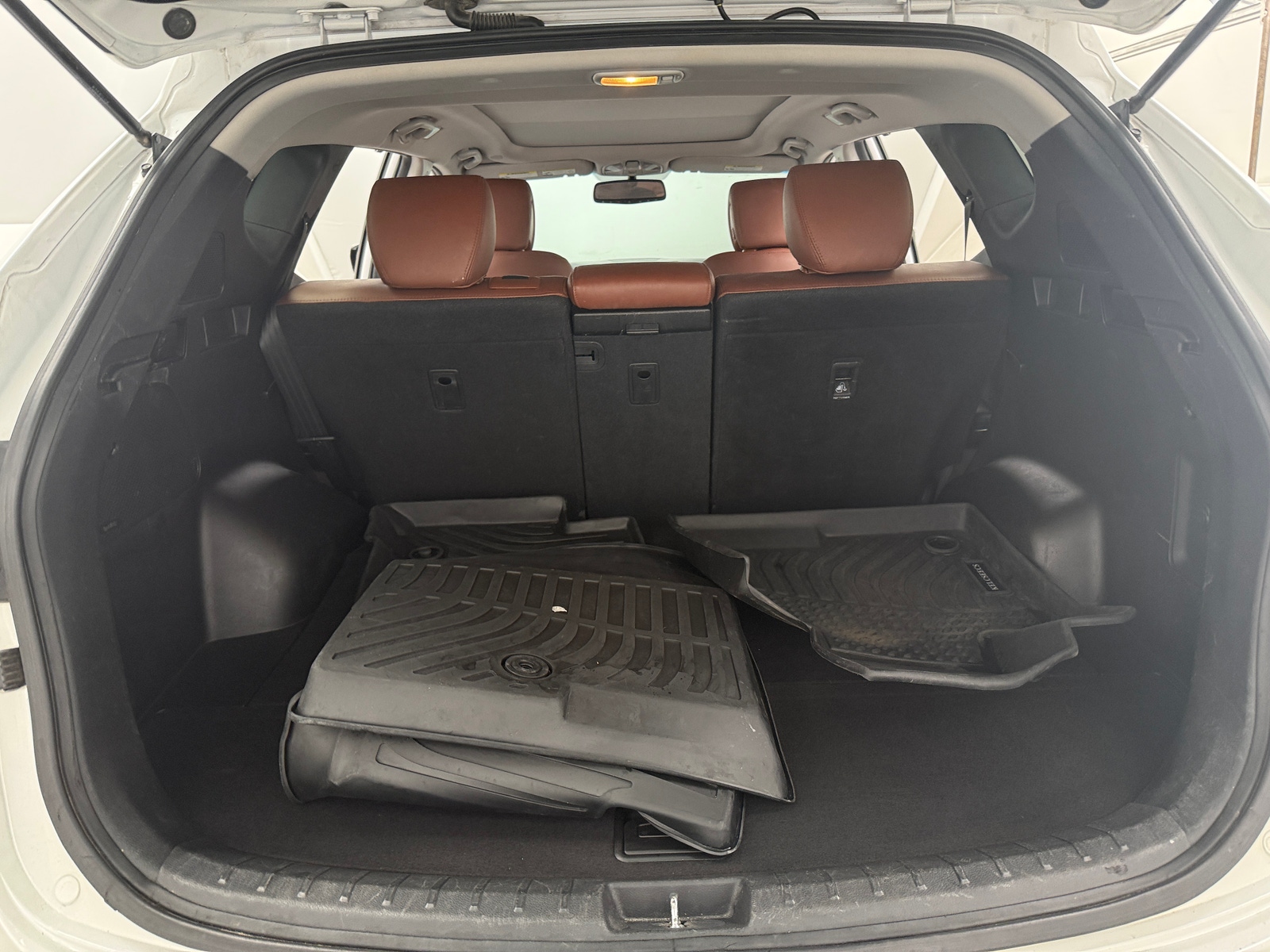 Thumbnail: 2014 Hyundai Santa Fe - 6