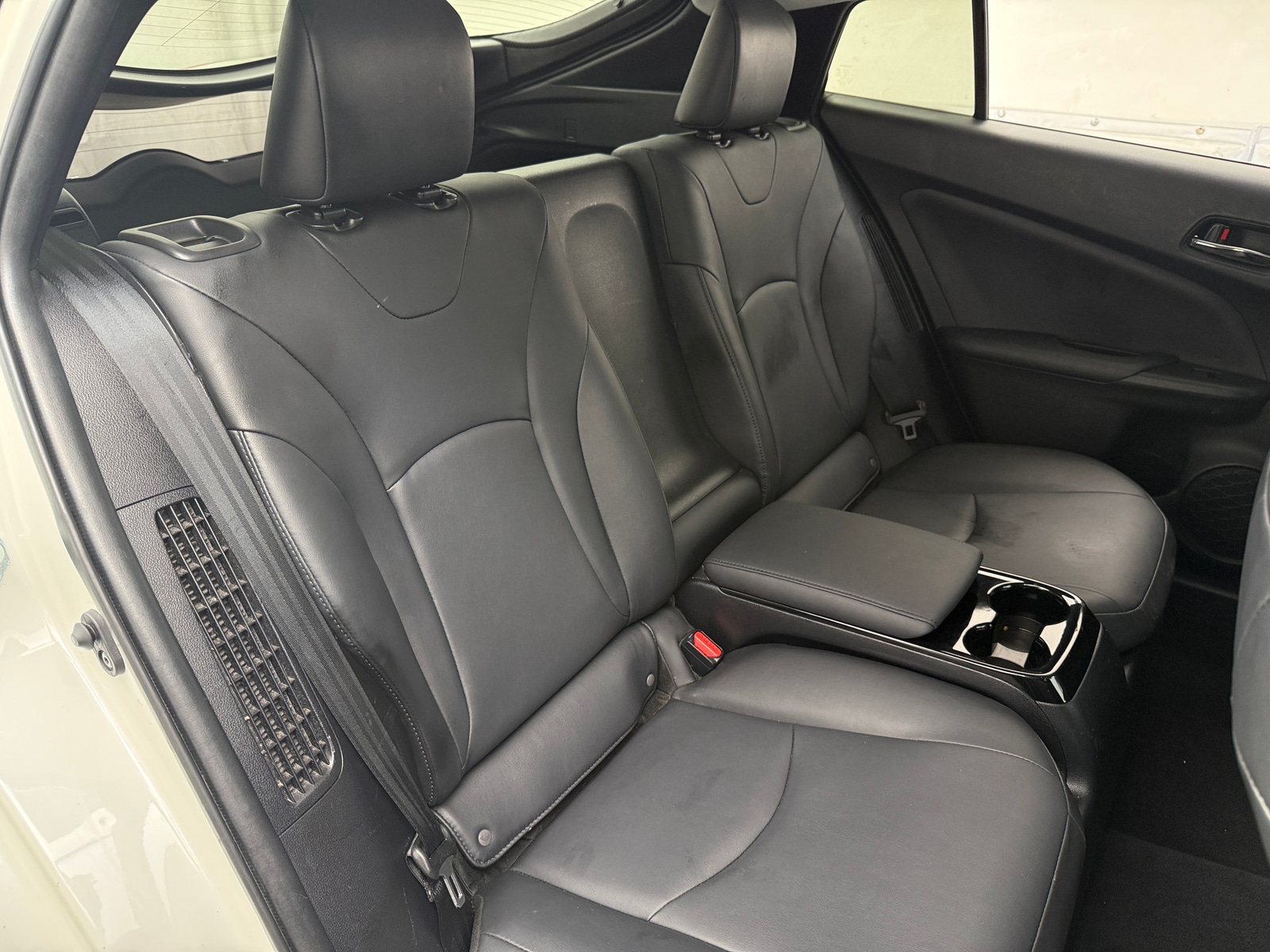 Thumbnail: 2017 Toyota Prius Prime - 5