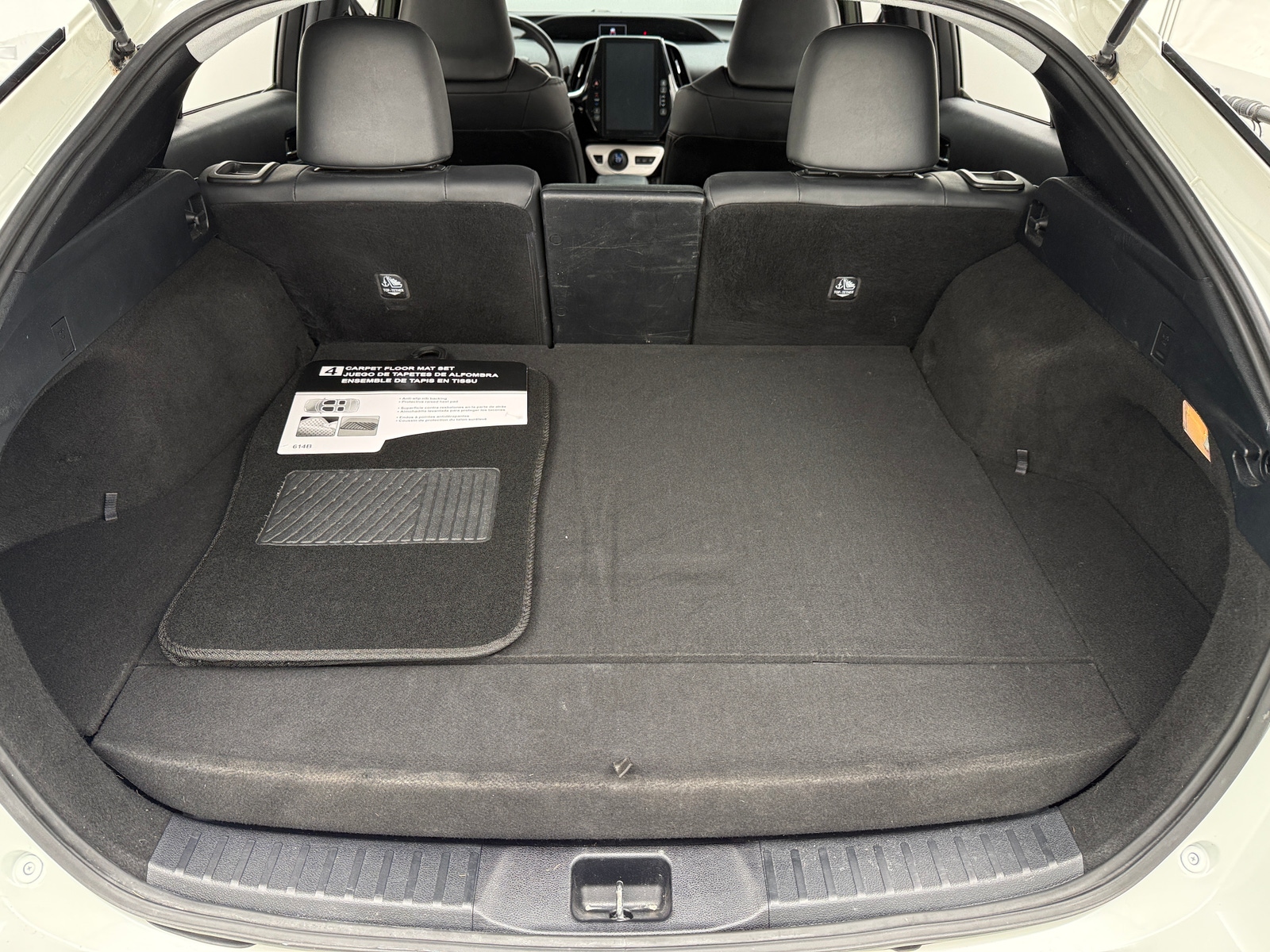 Thumbnail: 2017 Toyota Prius Prime - 6